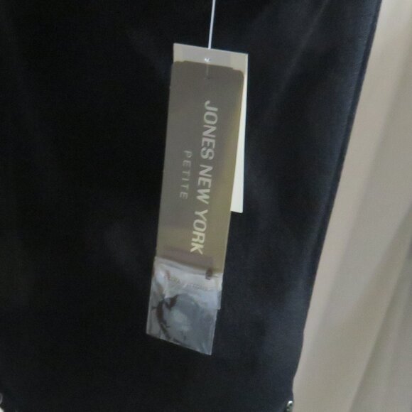 Ladies Dressy Two-Piece Sweater Set - Picture 9 of 14